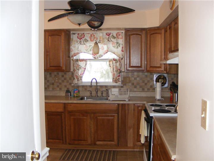436 Longview Road Boyertown, PA 19512 - Photo 5 of 20 Gallery Image 5