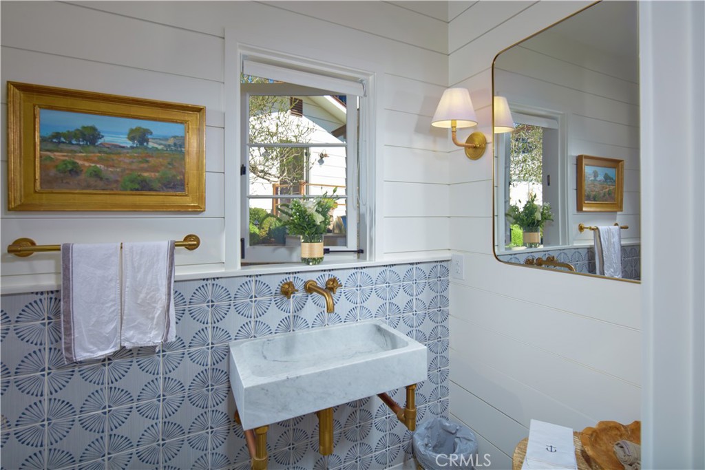 6 Rockledge Road Laguna Beach, CA 92651 - Photo 11 of 29