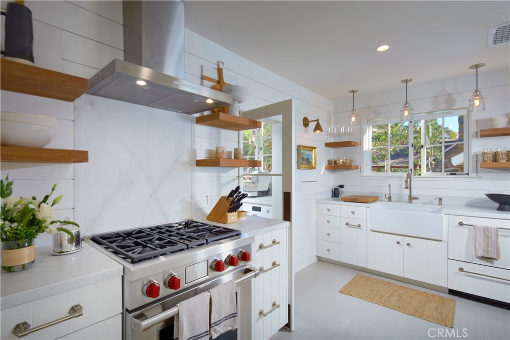 6 Rockledge Road Laguna Beach, CA 92651 - Photo 6 of 29