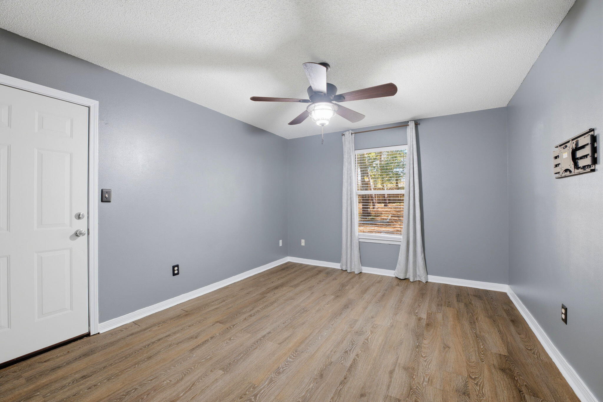 7312 Gordon Evans Road Navarre, FL 32566 - Photo 18 of 37 17-web-or-mls-7312-gordon-evans-rd