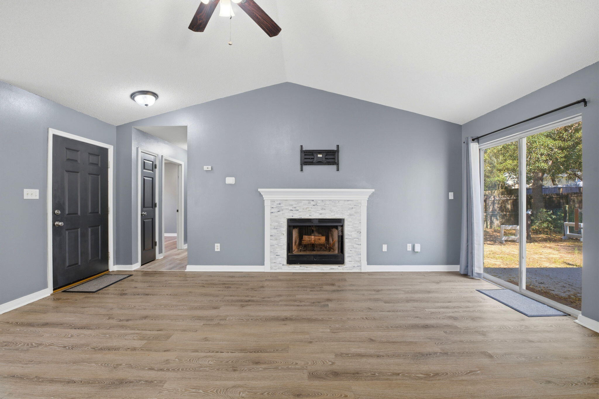 7312 Gordon Evans Road Navarre, FL 32566 - Photo 9 of 37 8-web-or-mls-7312-gordon-evans-rd