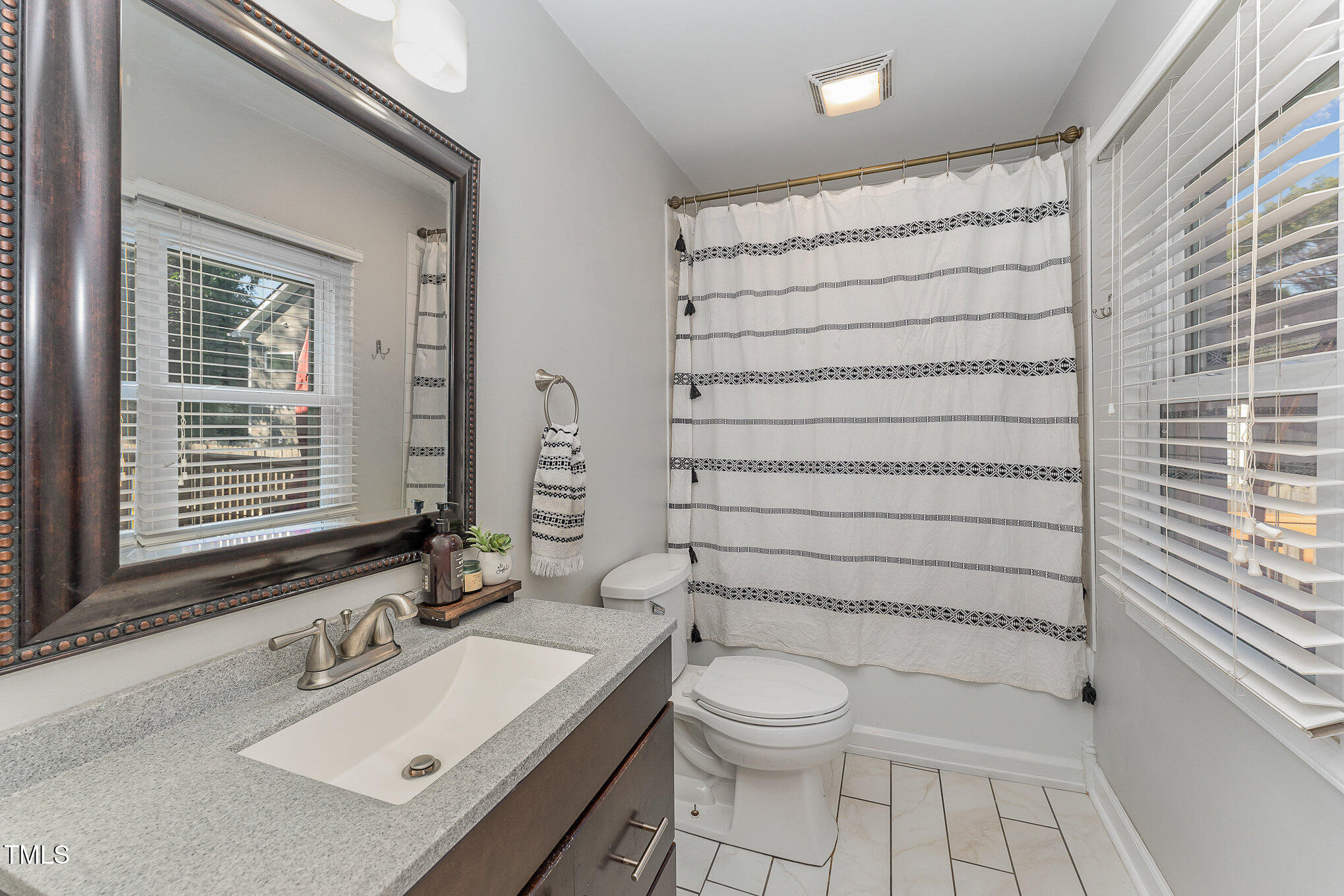 320 East Lee Street Raleigh, NC 27601 - Photo 20 of 31 019_a7403685-edit
