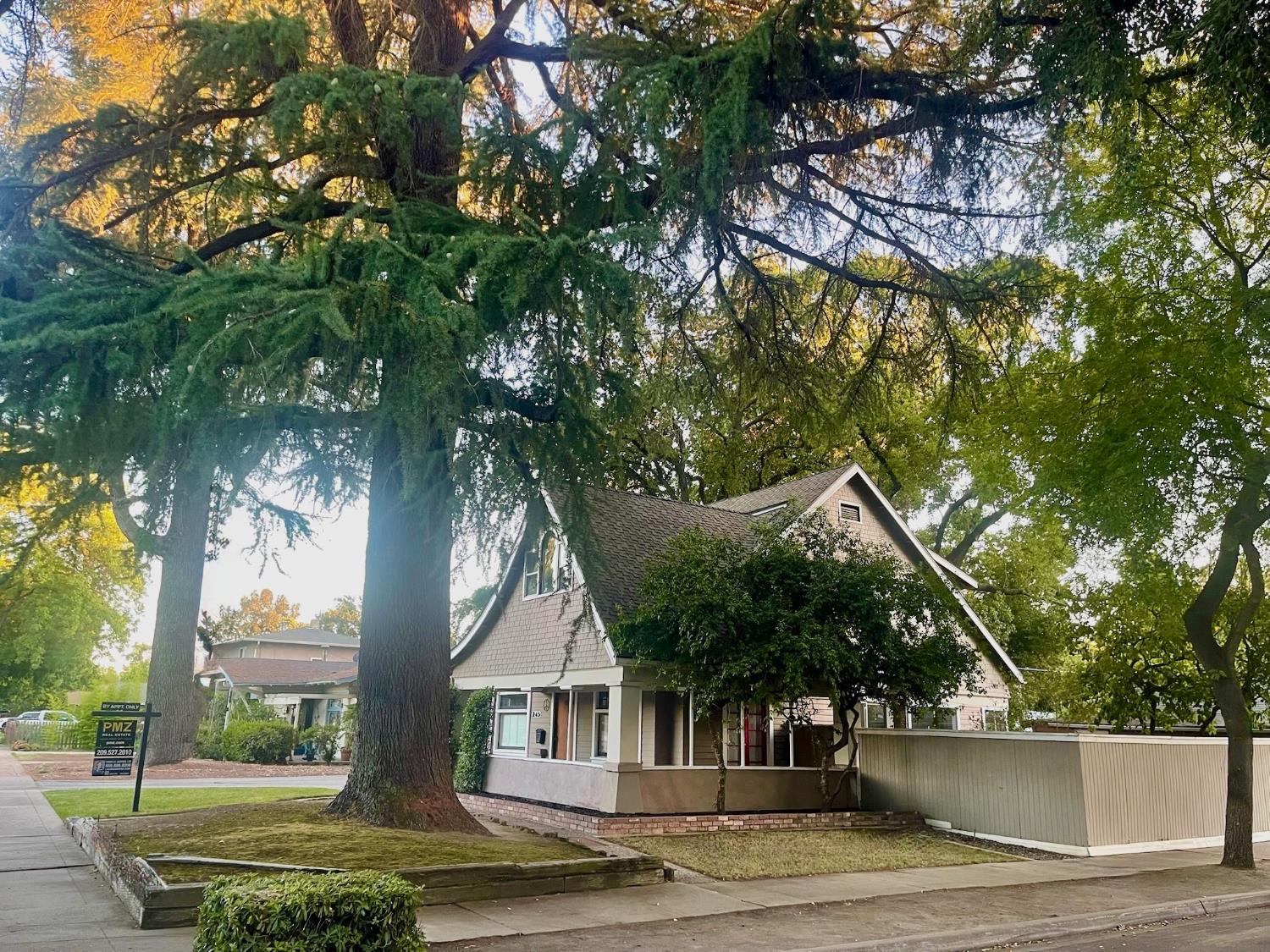 245 High Street Modesto, CA 95354 - Photo 2 of 15