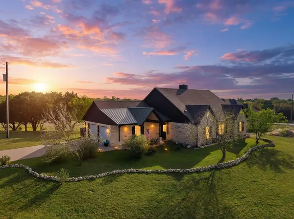 $349,000 | 10081 Crestridge Drive, Whitney, TX 76692