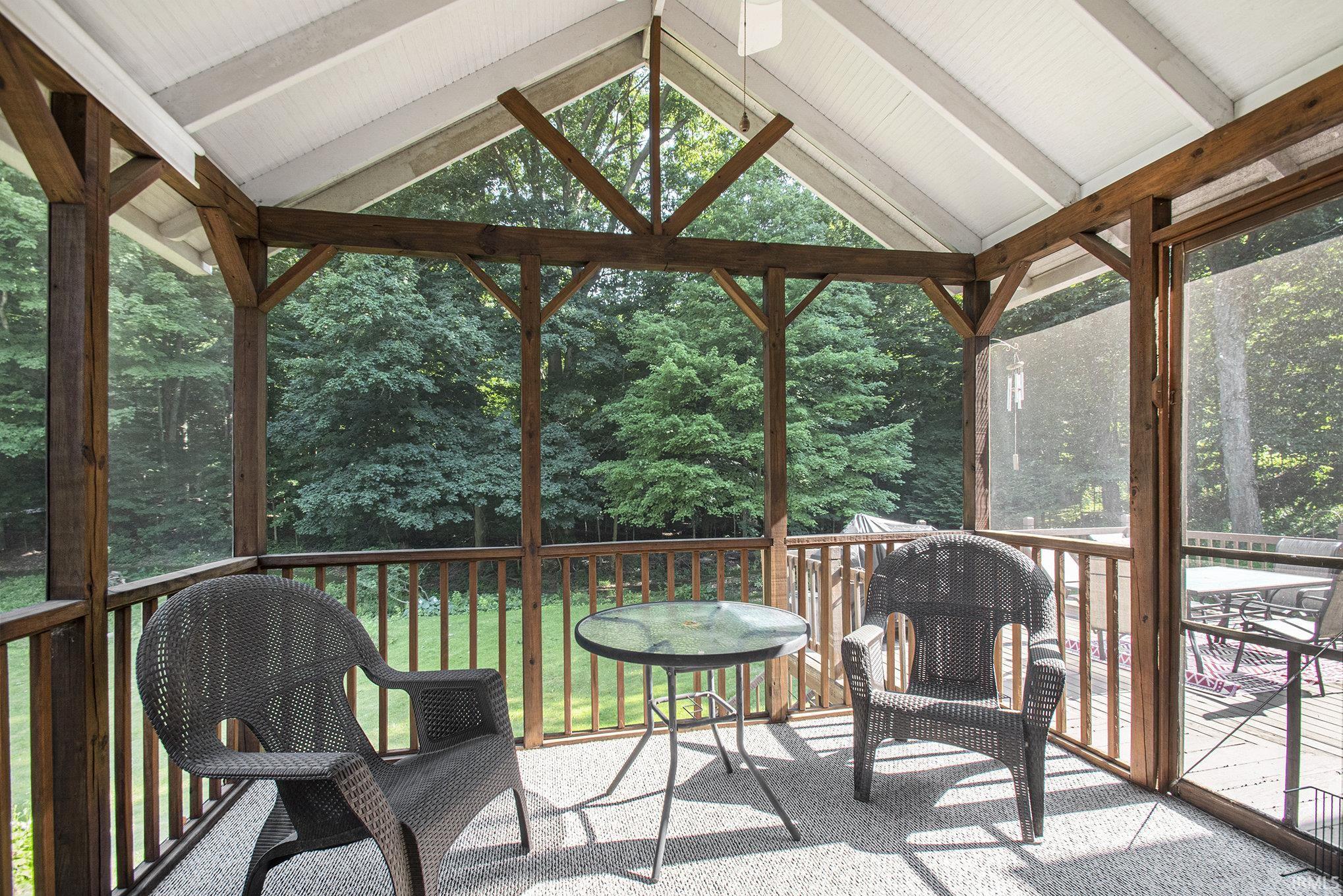 945 Handlebar Road Mishawaka, IN 46544 - Photo 26 of 33 Gallery Image 26