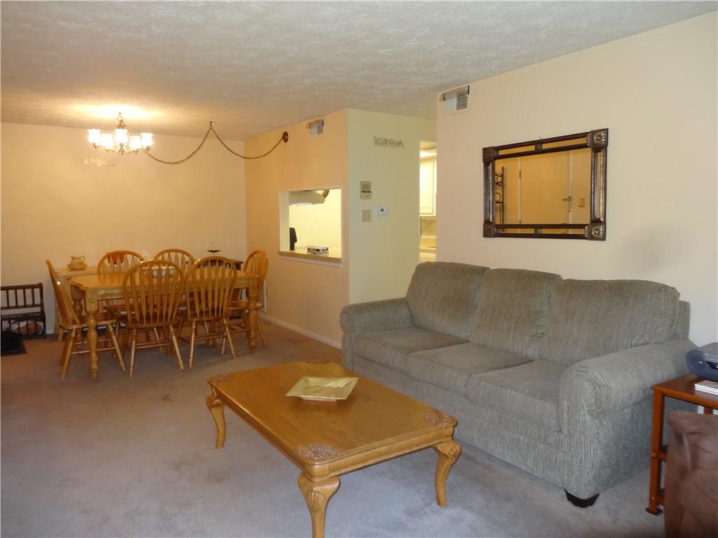 321 Ridge Point Circle, Unit B22 Bridgeville, PA 15017 - Photo 6 of 15 Gallery Image 6