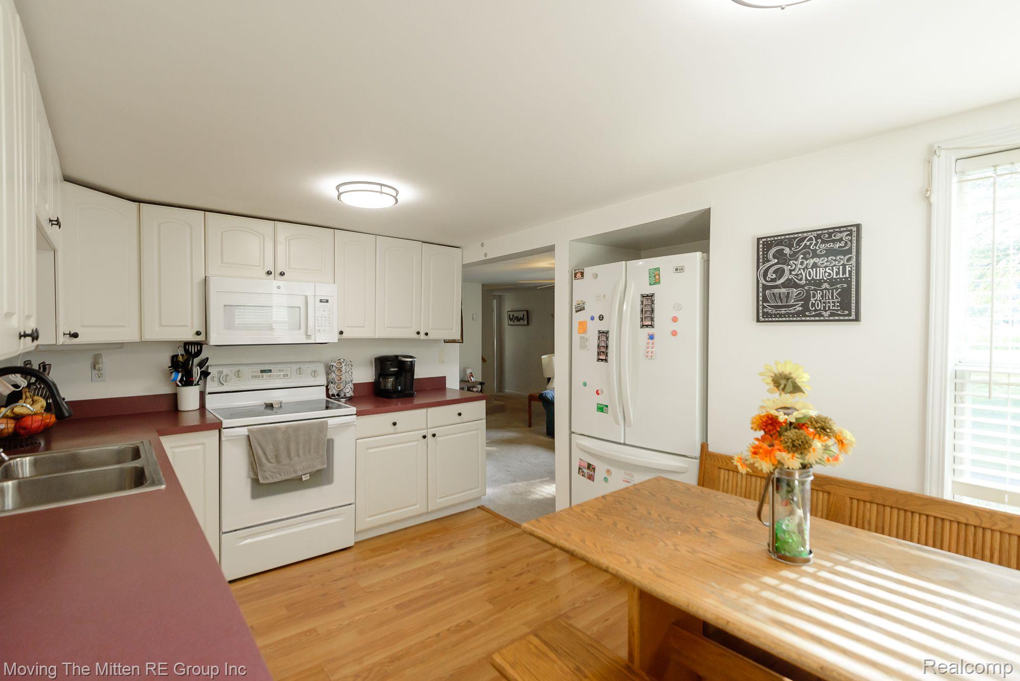 18571 Savage Road Belleville, MI 48111 - Photo 7 of 46 Gallery Image 7