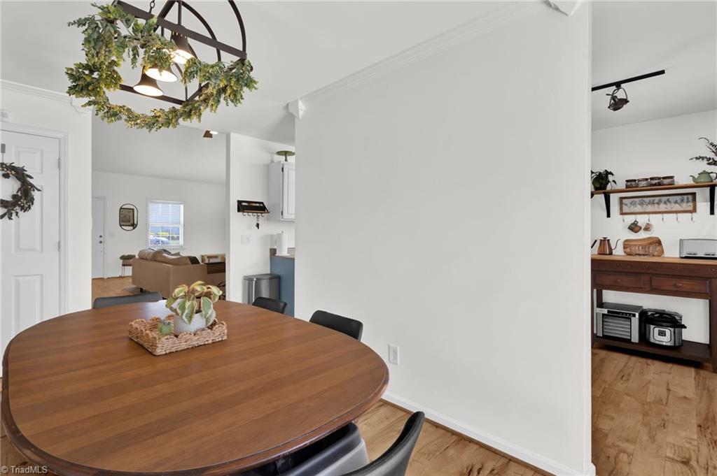 3564 Millie Lane Pfafftown, NC 27040 - Photo 19 of 40 dining room