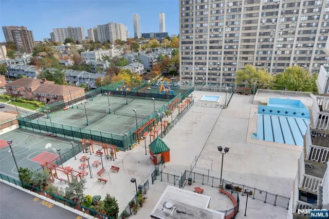 $189,000 | 555 North Avenue, Unit 12A, Fort Lee, NJ 07024