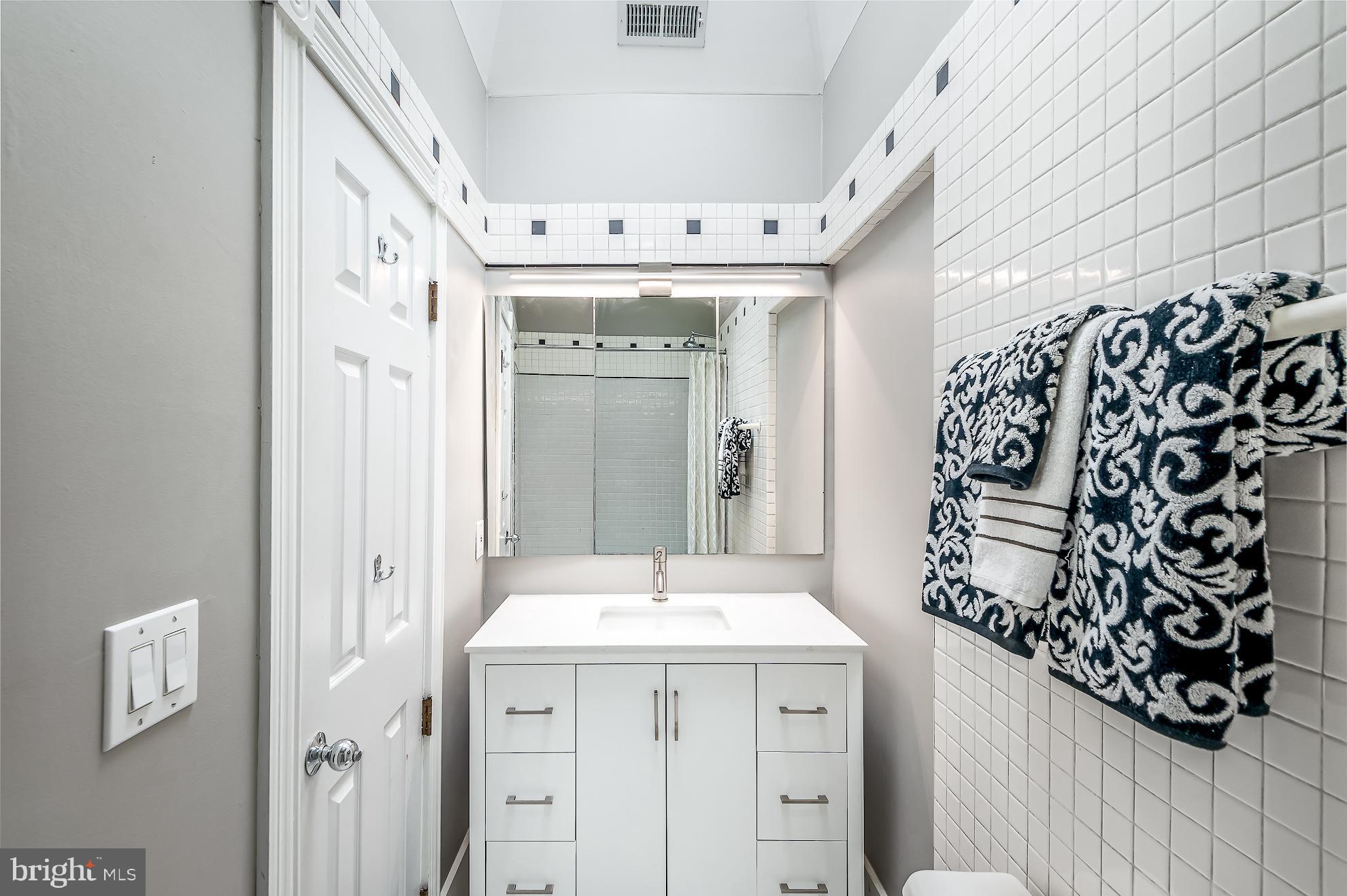 709 3rd Street Northeast Washington, DC 20002 - Photo 23 of 39 Gallery Image 23
