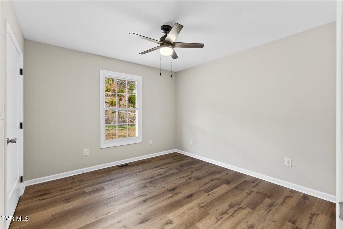 116 Coleman Road Hampton, TN 37658 - Photo 34 of 40 19-128A8116