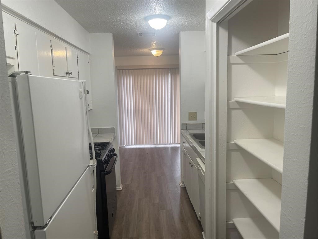 5105 Teri Road, Unit A Austin, TX 78744 - Photo 3 of 7