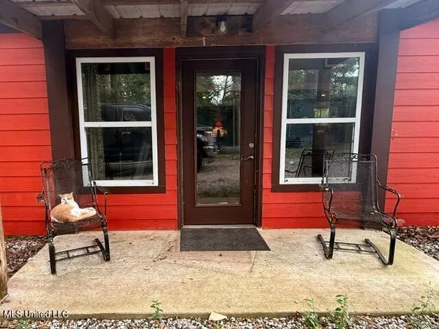 $260,000 | 3833 Cooperville Road, Morton, MS 39117