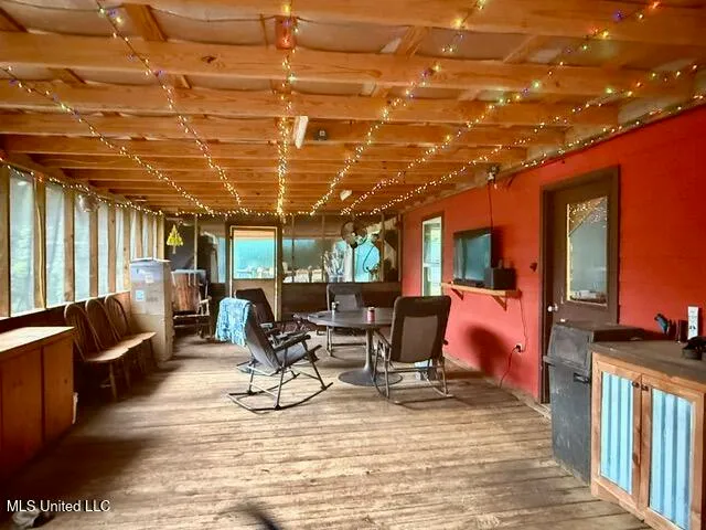 $260,000 | 3833 Cooperville Road, Morton, MS 39117