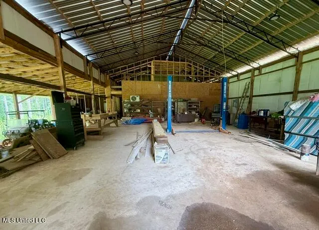 $260,000 | 3833 Cooperville Road, Morton, MS 39117