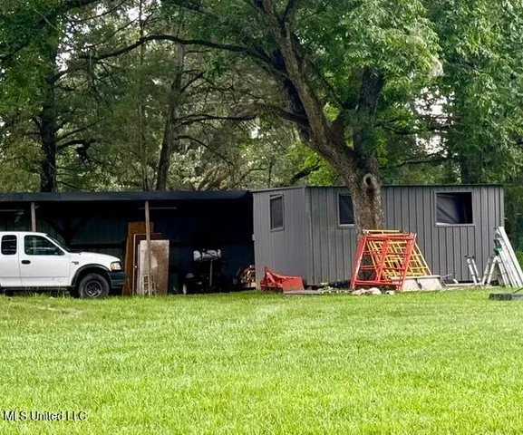 $260,000 | 3833 Cooperville Road, Morton, MS 39117