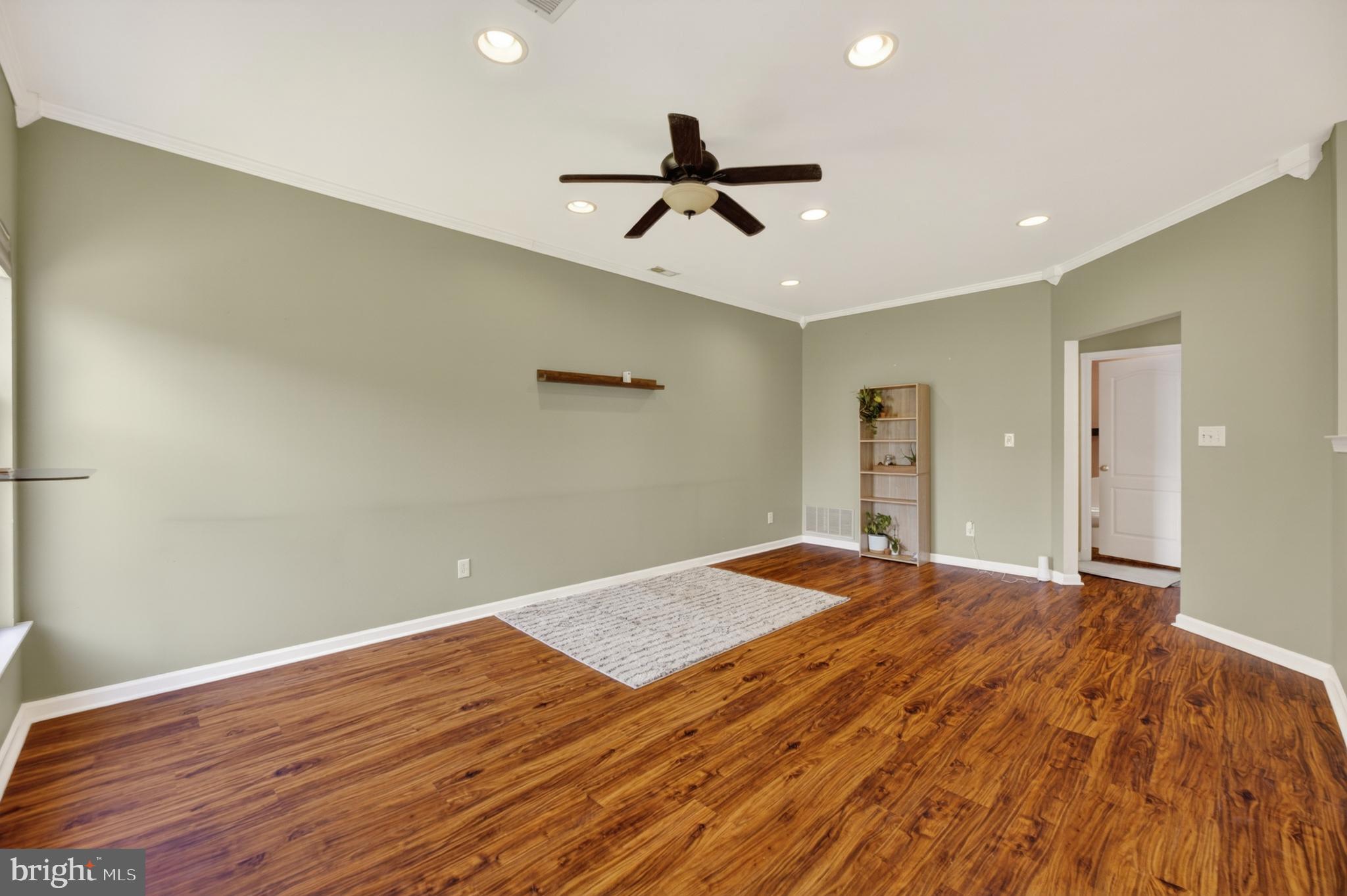 25 Sandstone Road East Windsor, NJ 08520 - Photo 13 of 30
