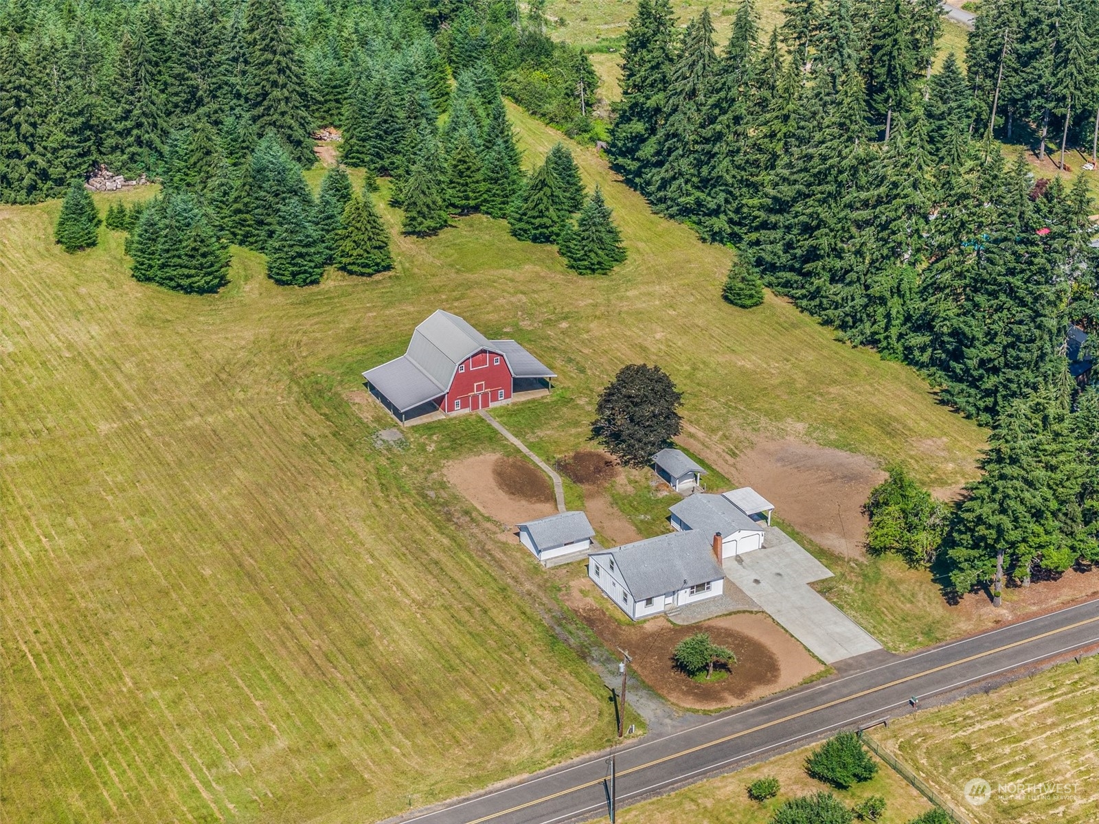 204 Monroe Road Winlock, WA 98596 - Photo 4 of 38 a view of yard from window