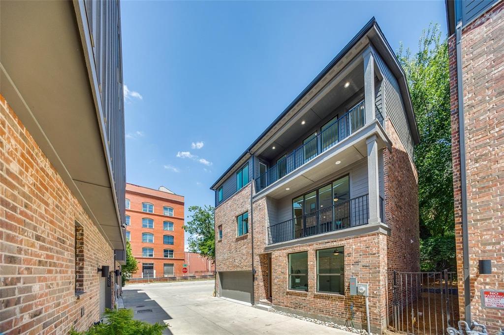 1552 Cosette Drive Dallas, TX 75215 - Photo 3 of 23 View of apartment building / complex