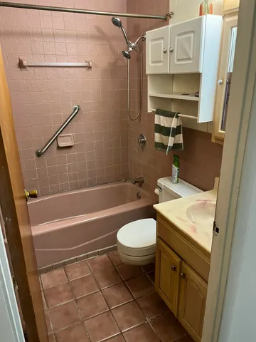 $1,899 | 3507 West 20th Avenue, Gary, IN 46404