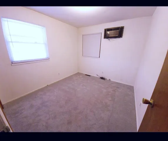 $1,899 | 3507 West 20th Avenue, Gary, IN 46404