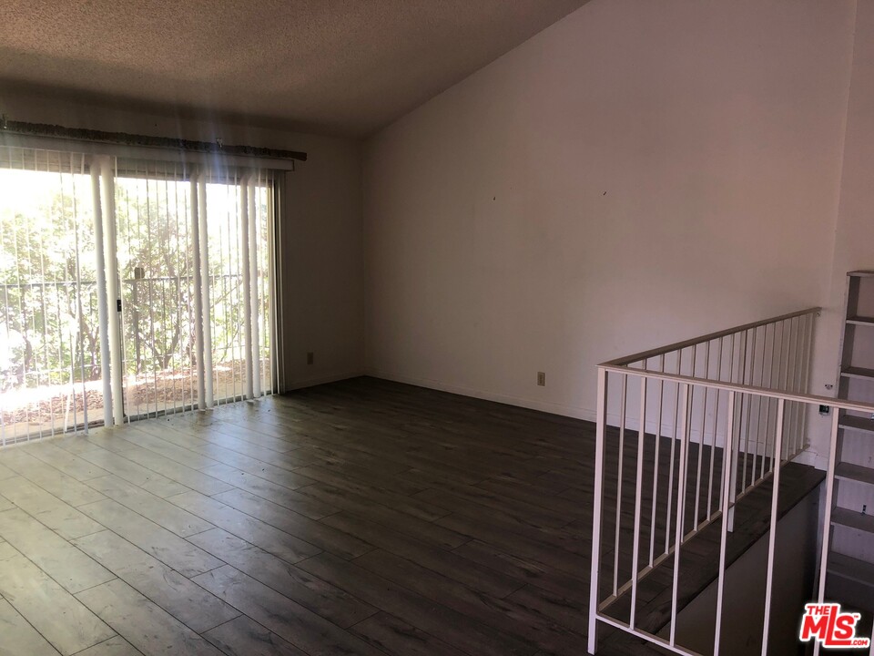 19505 Rinaldi Street, Unit 60 Porter Ranch, CA 91326 - Photo 4 of 6 Gallery Image 4