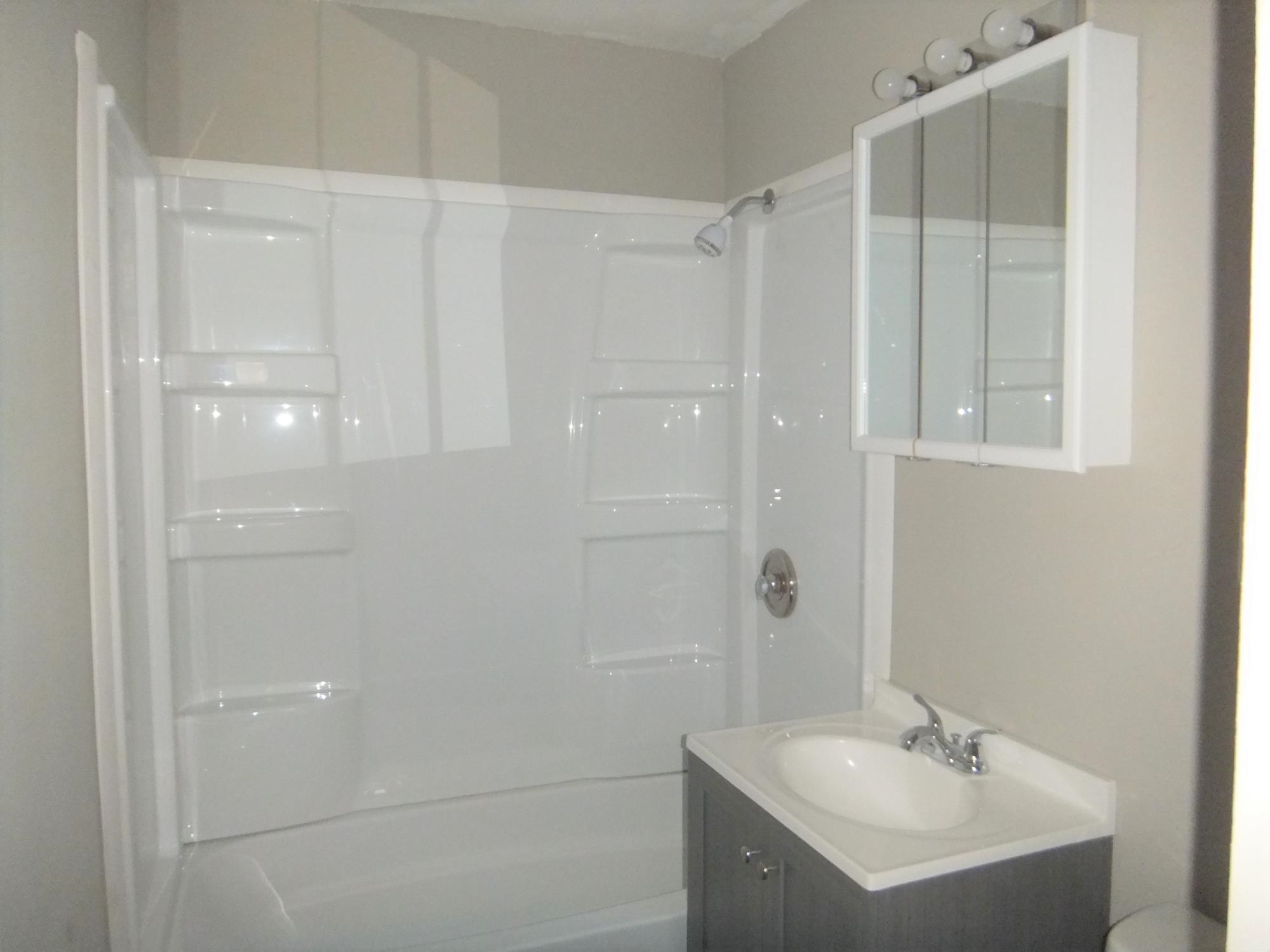 7108 Mildred Road Machesney Park, IL 61115 - Photo 11 of 18 Gallery Image 11