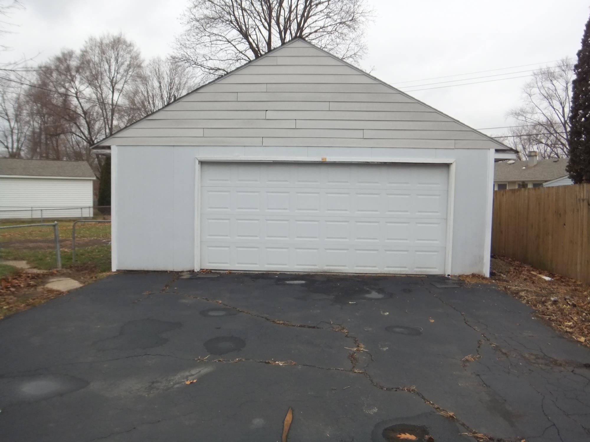 7108 Mildred Road Machesney Park, IL 61115 - Photo 4 of 18 Gallery Image 4