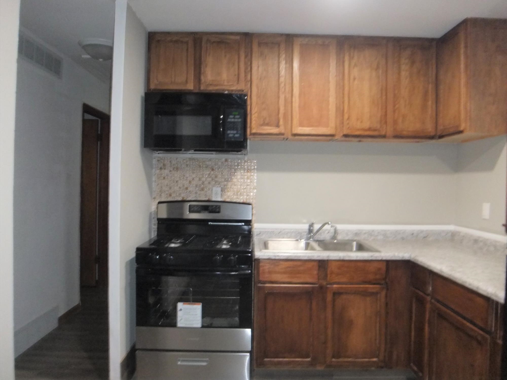 7108 Mildred Road Machesney Park, IL 61115 - Photo 10 of 18 Gallery Image 10