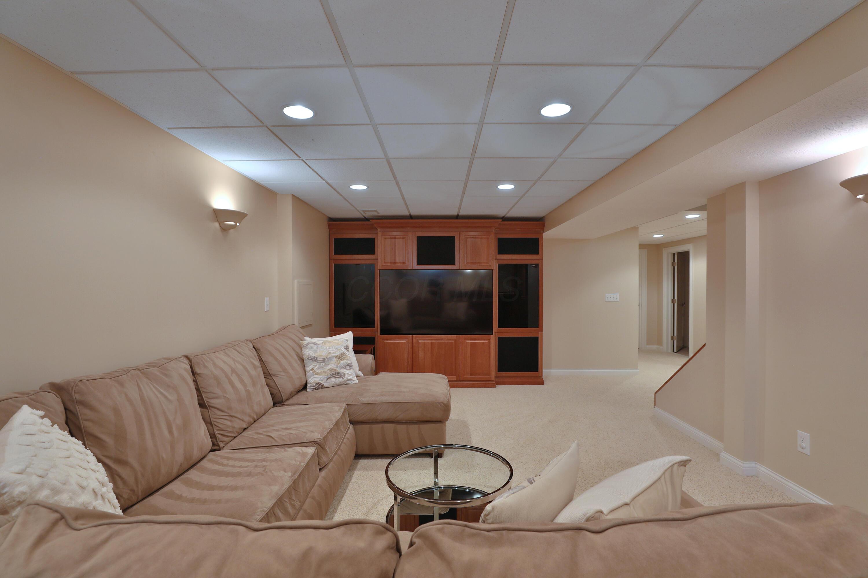8292 Rookery Way Westerville, OH 43082 - Photo 39 of 50 Finished Lower Level