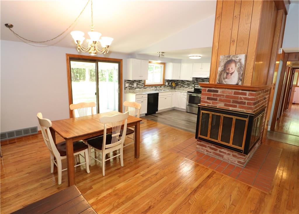 415 Leslie Road Valencia, PA 16059 - Photo 11 of 25 Gallery Image 11