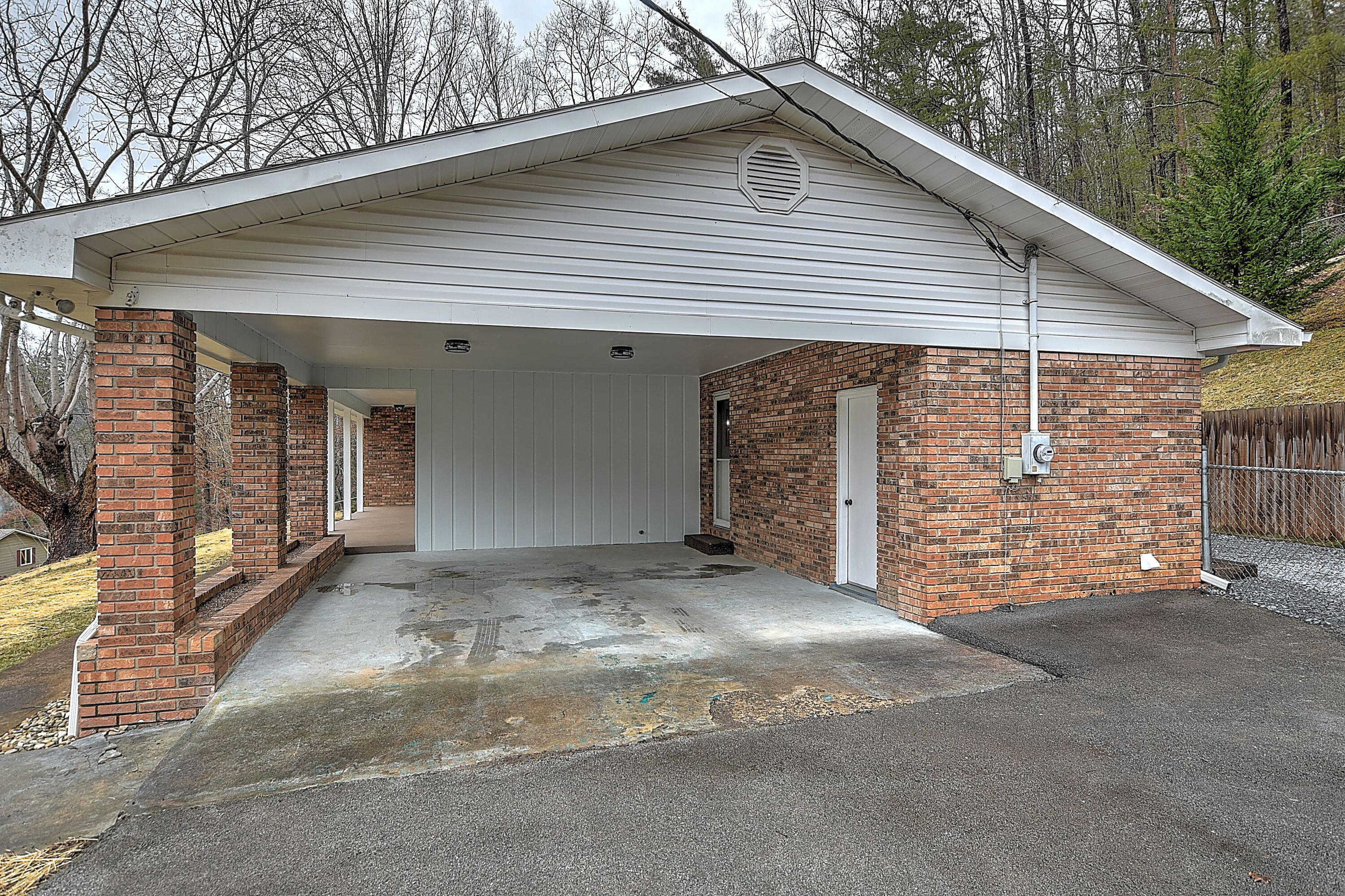 128 Timber Ridge Road Erwin, TN 37650 - Photo 29 of 31 128 Timber Ridge-29