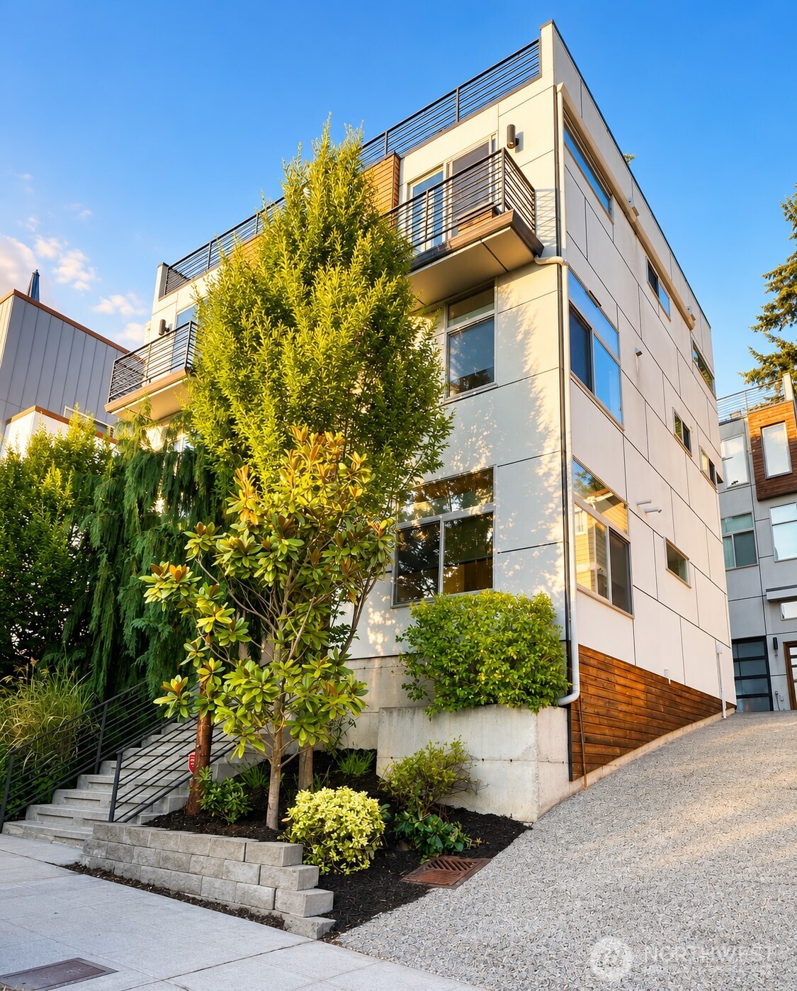 3638 Courtland Place South, Unit B Seattle, WA 98144 - Photo 30 of 33