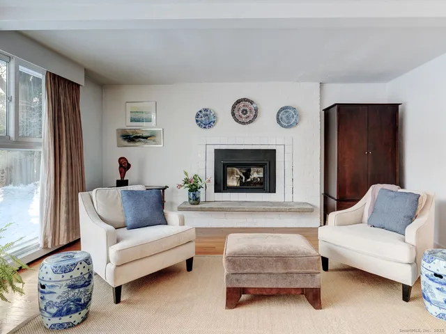 $1,595,000 | 415 South Street, Litchfield, CT 06759