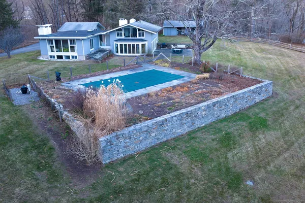 $1,495,000 | 415 South Street, Litchfield, CT 06759