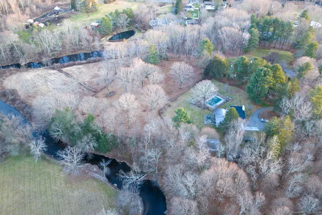 $1,695,000 | 415 South Street, Litchfield, CT 06759