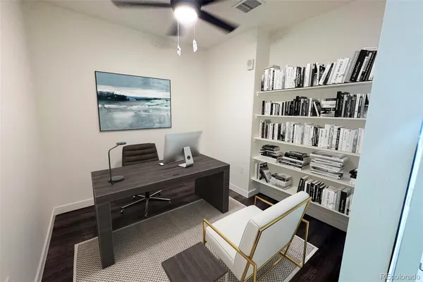 $2,358 | 4900 West 29th Avenue, Unit 211, Denver, CO 80212