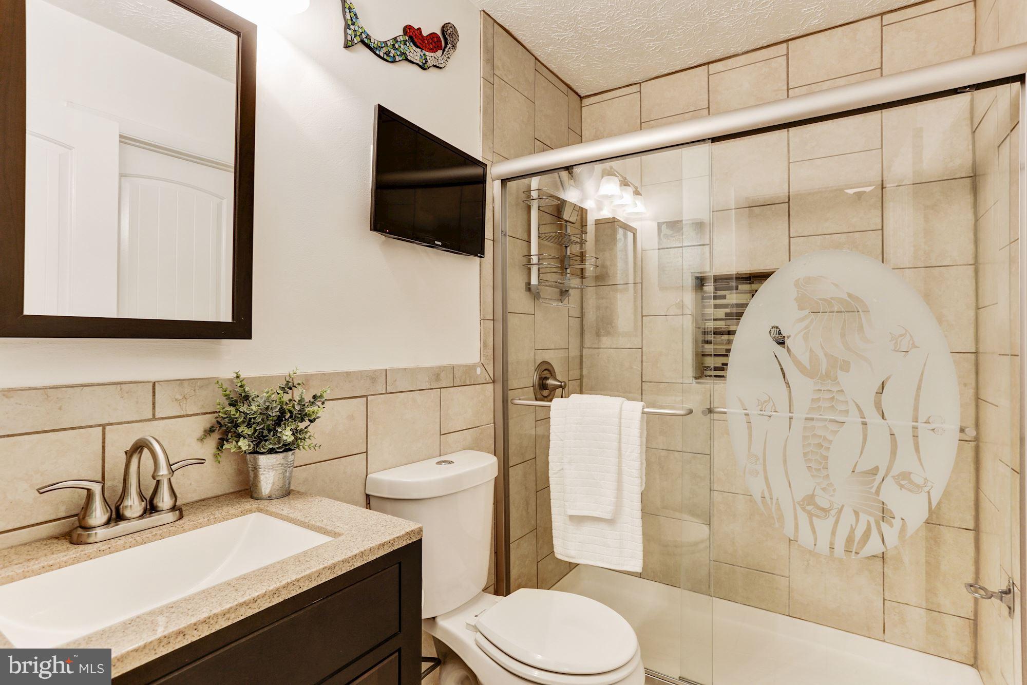 8433 Kenton Road Pasadena, MD 21122 - Photo 14 of 24 Full Bath