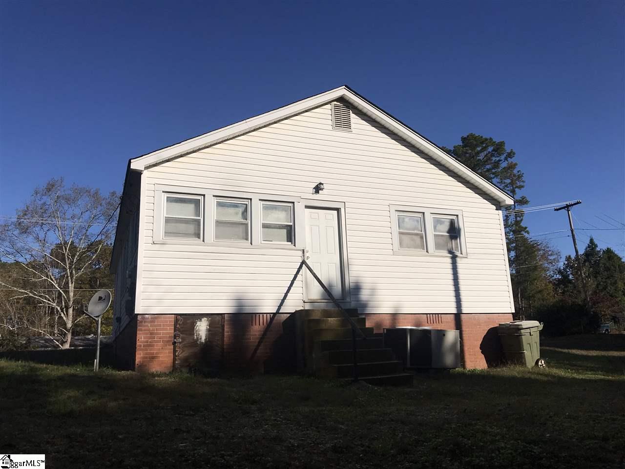 380 CCC Camp Road Greer, SC 29651 - Photo 4 of 15 Gallery Image 4