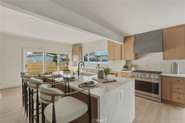 $1,650,000 | 3675 Palo Verde Avenue West, Long Beach, CA 90808