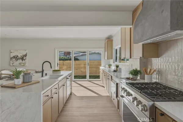 $1,650,000 | 3675 Palo Verde Avenue West, Long Beach, CA 90808