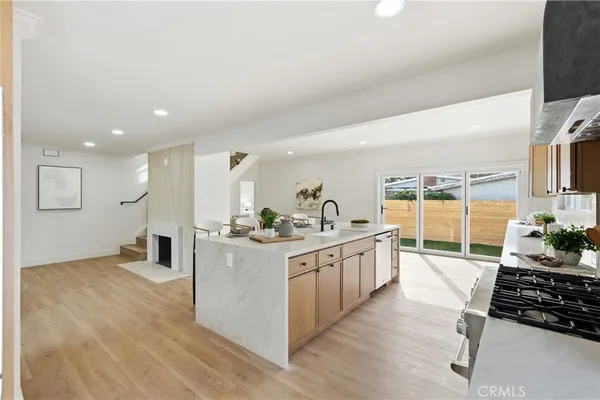 $1,650,000 | 3675 Palo Verde Avenue West, Long Beach, CA 90808