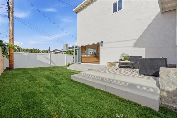 $1,650,000 | 3675 Palo Verde Avenue West, Long Beach, CA 90808
