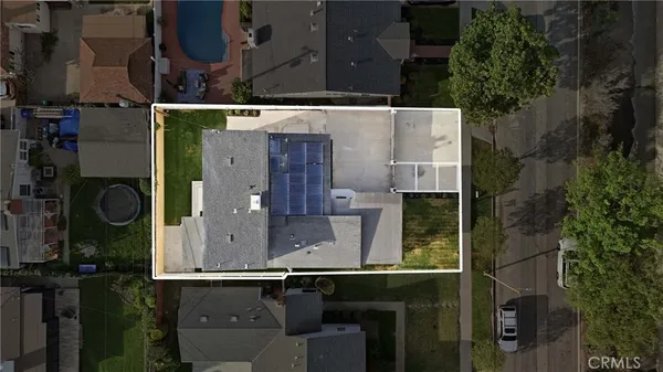 $1,650,000 | 3675 Palo Verde Avenue West, Long Beach, CA 90808