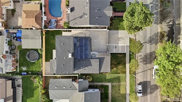 $1,650,000 | 3675 Palo Verde Avenue West, Long Beach, CA 90808