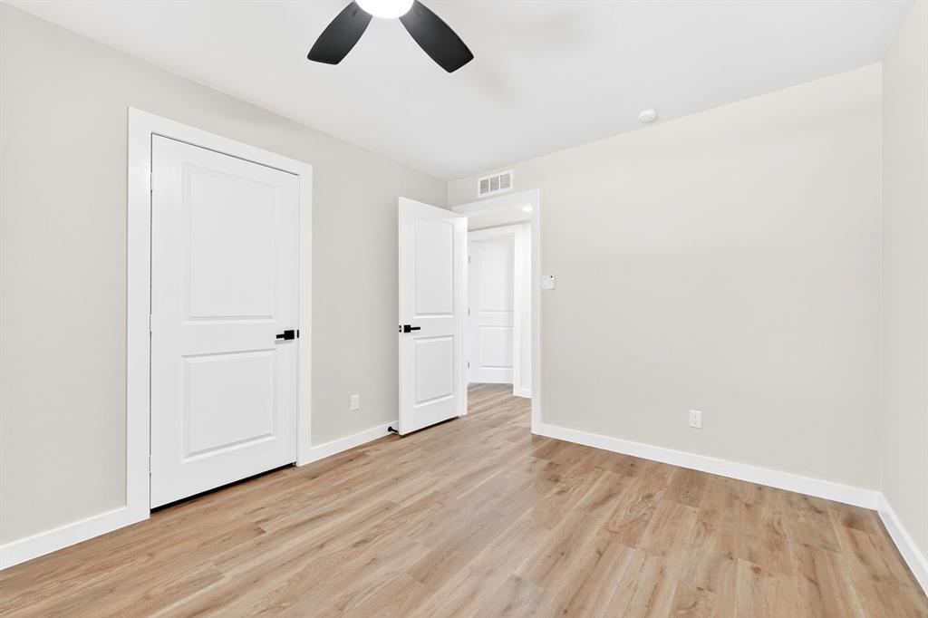 5737 Everglade Road Dallas, TX 75227 - Photo 23 of 40 Gallery Image 23