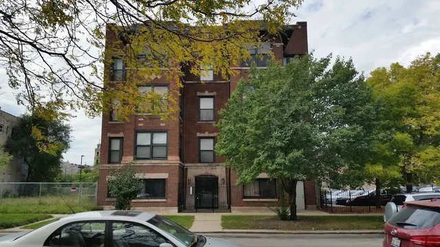$2,600 | 6342 South Kenwood Avenue, Unit 3S, Chicago, IL 60637