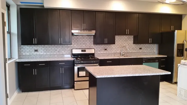 $2,600 | 6342 South Kenwood Avenue, Unit 3S, Chicago, IL 60637