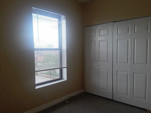 $2,600 | 6342 South Kenwood Avenue, Unit 3S, Chicago, IL 60637