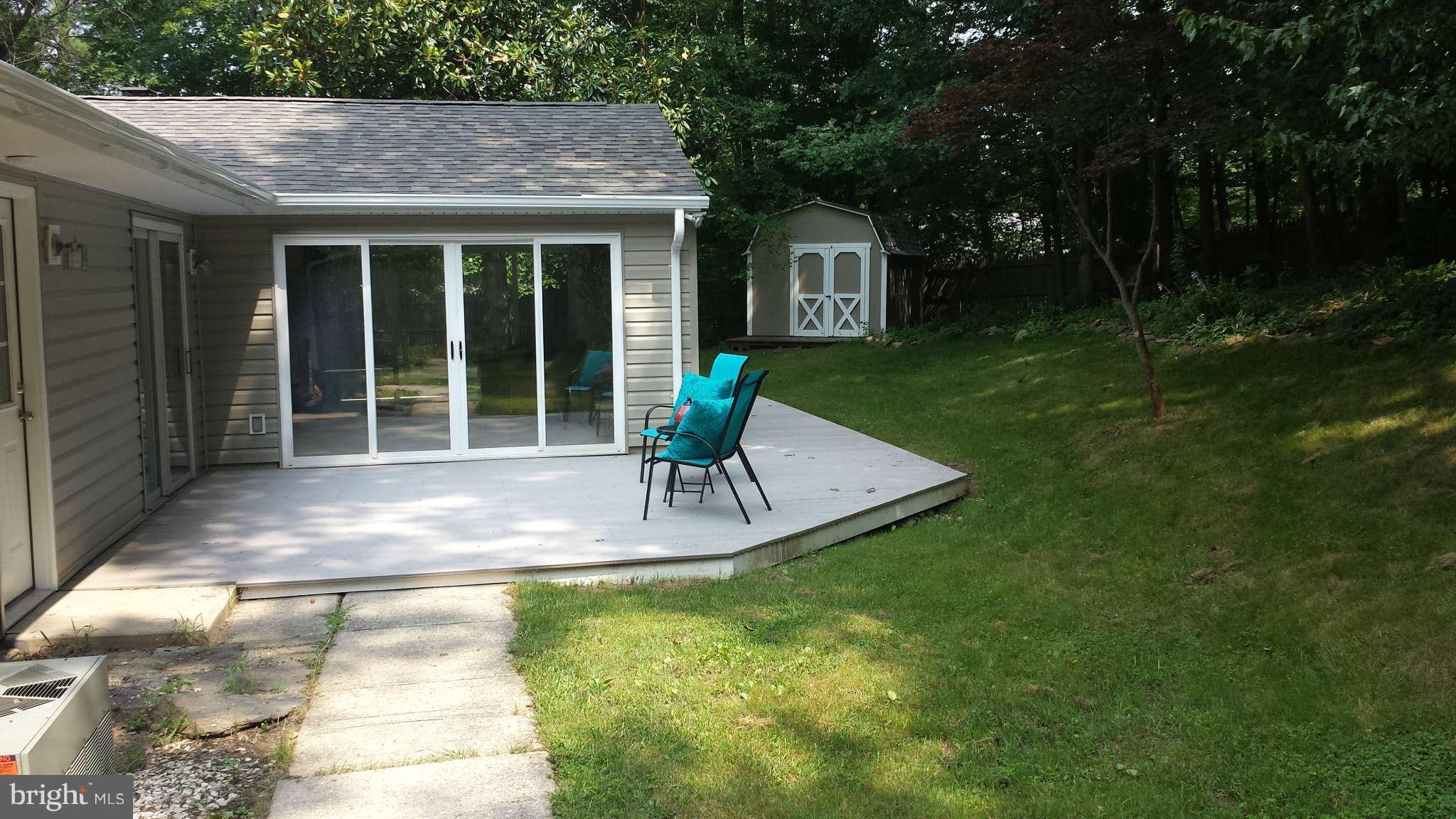 8911 Royal Ridge Lane Laurel, MD 20708 - Photo 15 of 27 Exterior Rear